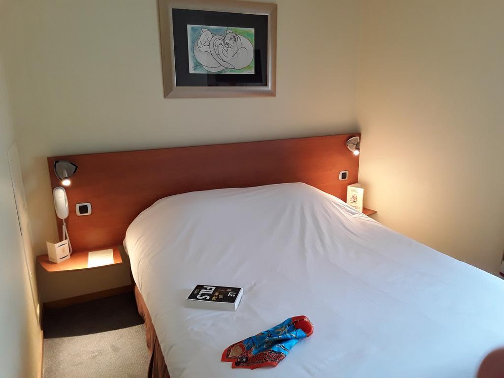 In Situ Hotel Valenciennes Exterior photo