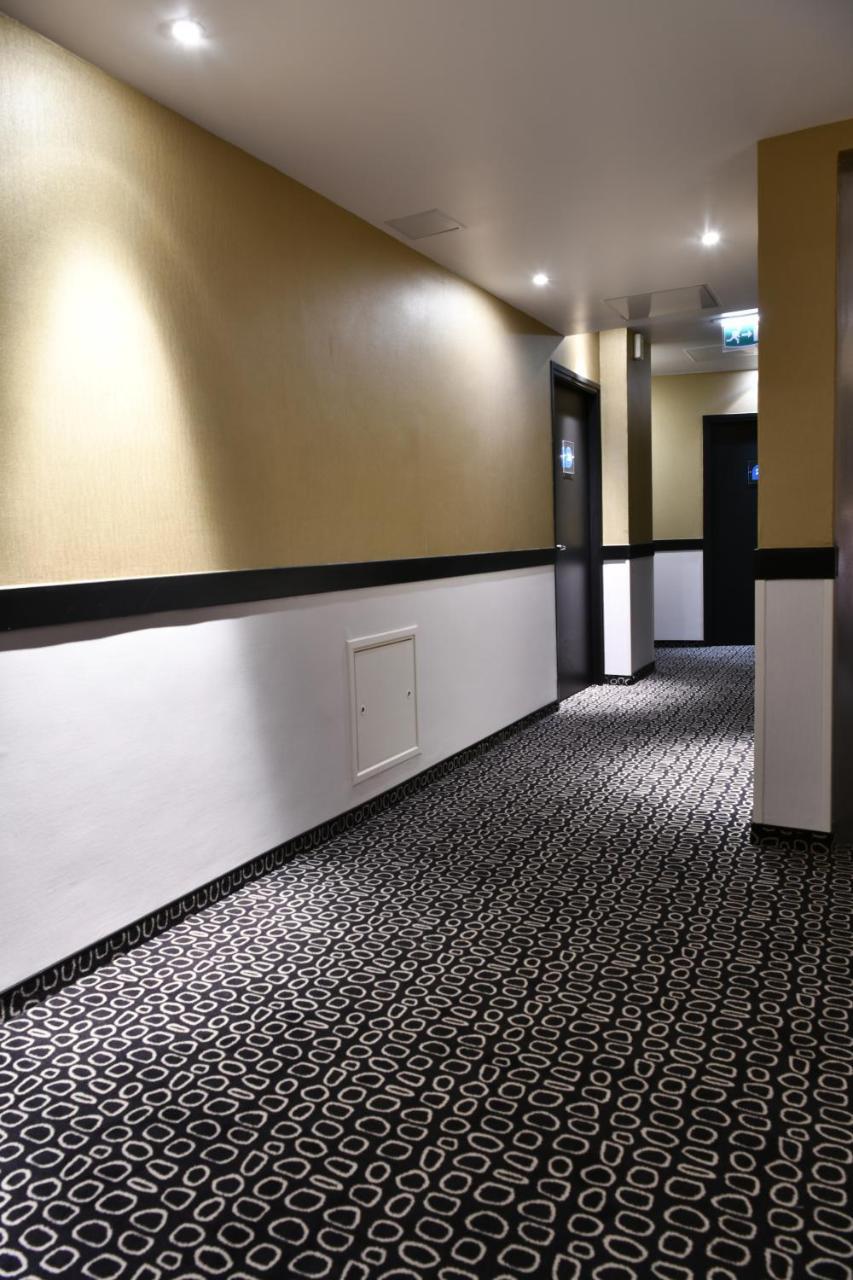 In Situ Hotel Valenciennes Exterior photo